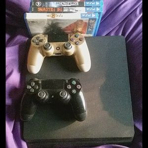 Ps4 slim with games